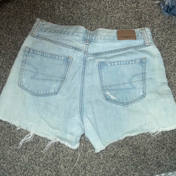 American Eagle Jean Shorts size 00 - Picture 3 of 5